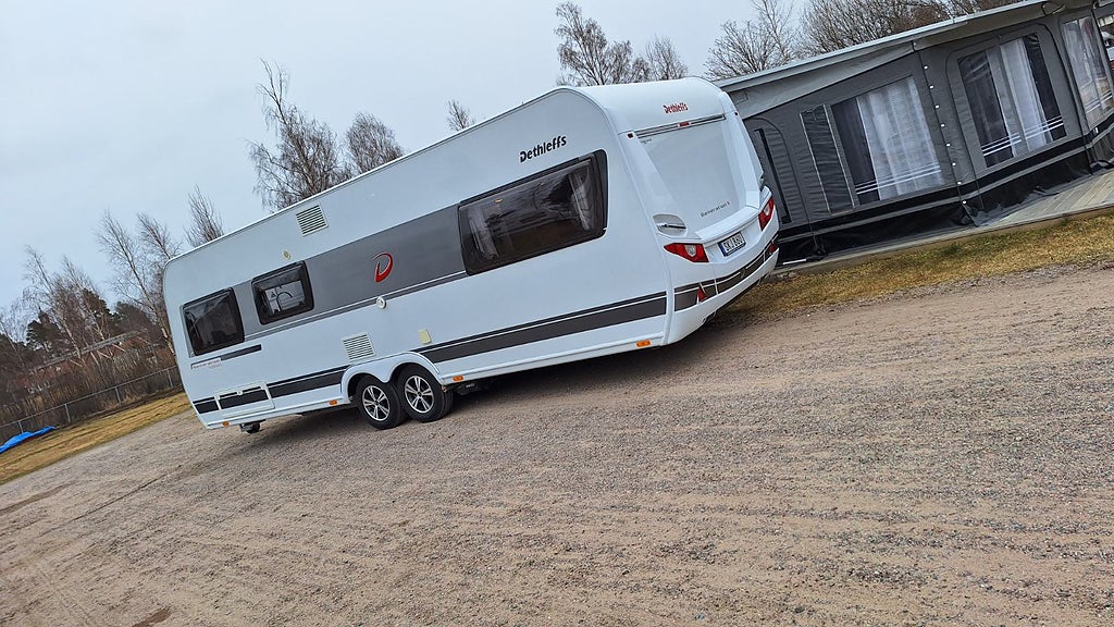 Dethleffs Gen Scandinavien 655 RFK Mover
