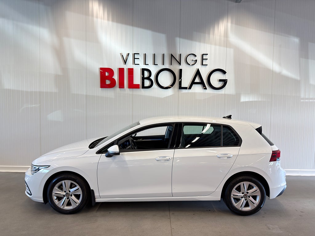 Volkswagen Golf 1.0 TSI Manuell B-Kamera Rattvärme