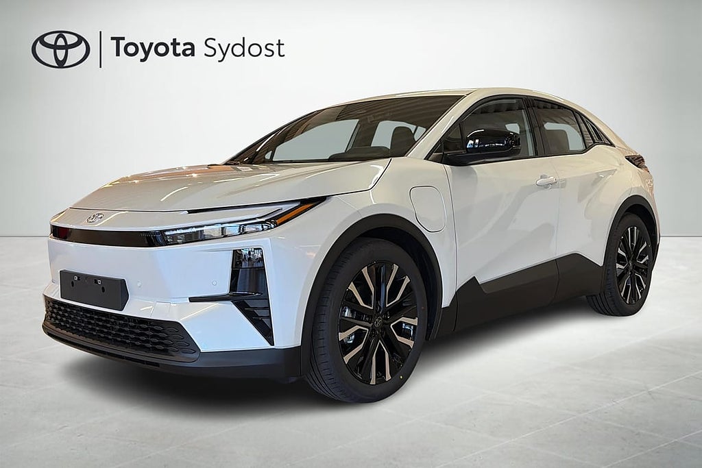 Toyota C-HR 77 kWh Active AWD 20´ 343 hk