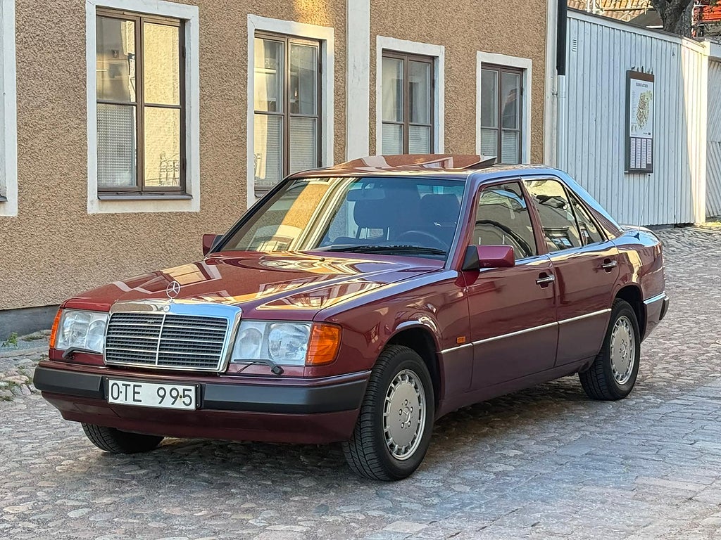 Mercedes-Benz E 300 E 4MATIC 4G-Tronic Barnfind UNIK TIDSKAPSEL