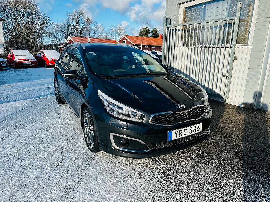 Kia CEED SW 1.6 GDI 135HK SPECIAL EDITION / NAVI / VÄRMARE 