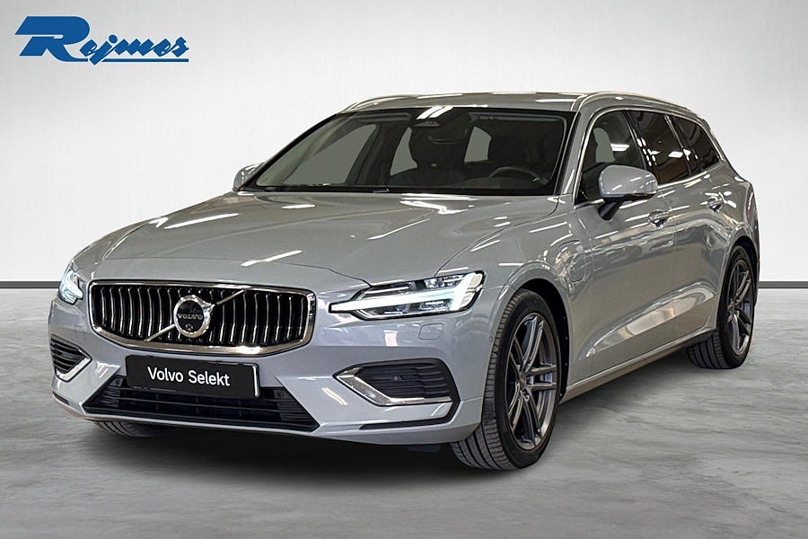 Volvo V60 Recharge T6 Core Edition