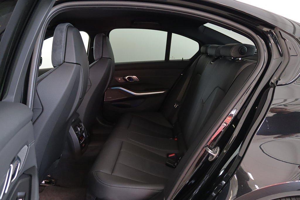 BMW M3 Competition xDrive 1 Ägare H/K M Drive Pro Kolfiber