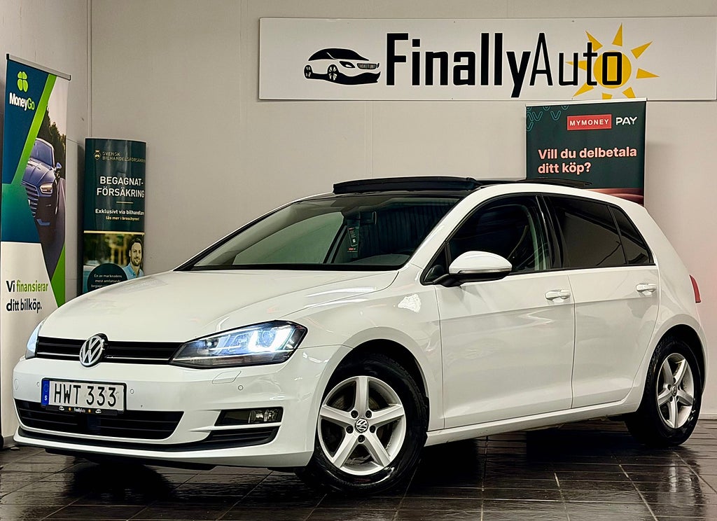 Volkswagen Golf 5-dörrar BMT Base Euro 6 Panorama/Drag/P-Sensorer