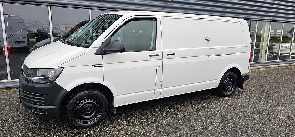Volkswagen Transporter T30 2.0 TDI Lång Aut 150hk dubbla skjutdörrar