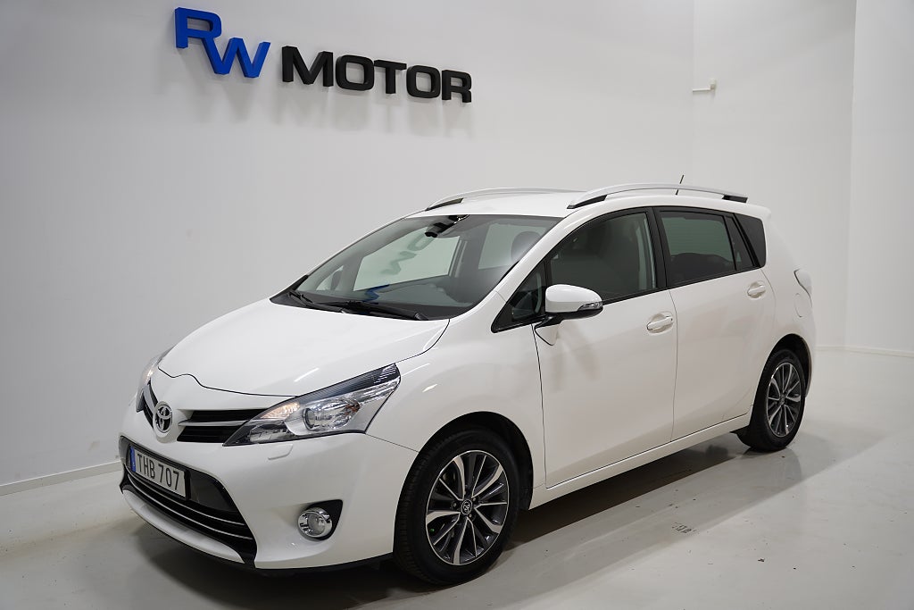Toyota Verso 1.8 147hk Active Plus 7-sits B-kamera Drag Navi