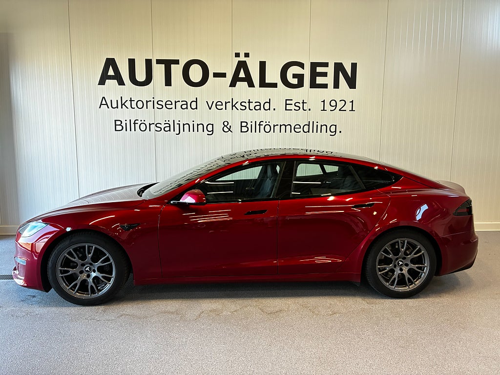 Tesla Model S Long Range 