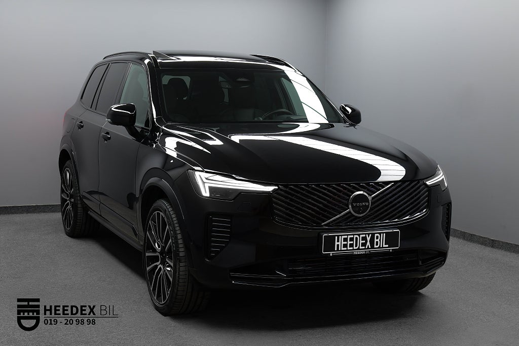 Volvo XC90 T8 Plug-In Hybrid AWD 456hk Ultra Dark Fullspec MOMS