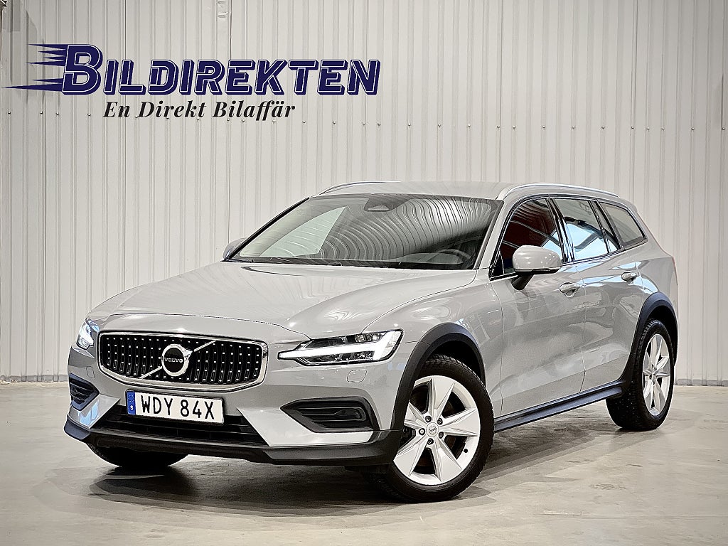 Volvo V60 Cross Country B4 AWD P-VÄRM DRAG COCKPIT BLIS NAVI VAPOUR GREY 197HK 