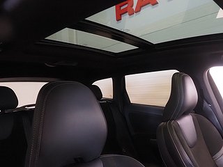 SUV Volvo XC60 13 av 27
