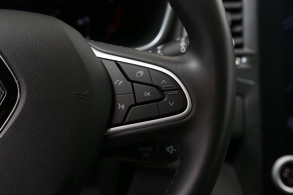 Renault Mégane Sport Tourer 1,3 TCe 140hk Aut Navi Kamera 2023