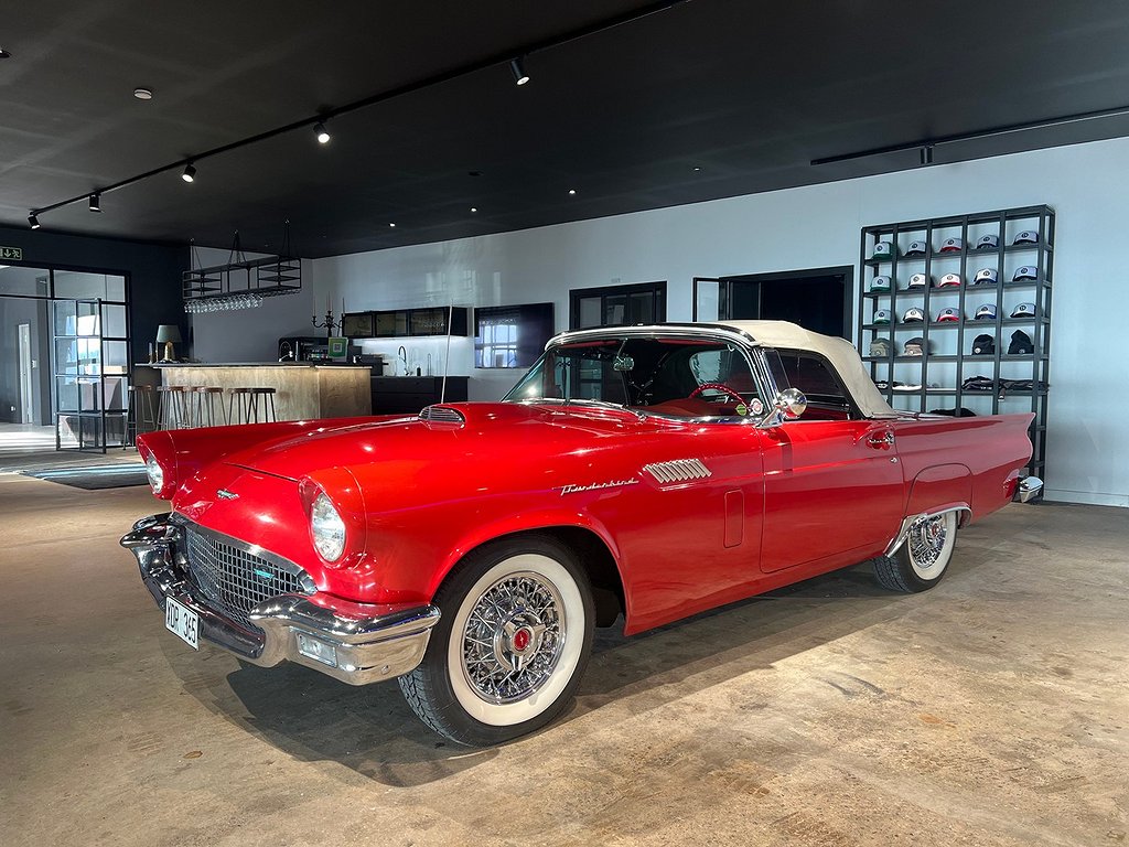 Ford Thunderbird  Fordomatic -57