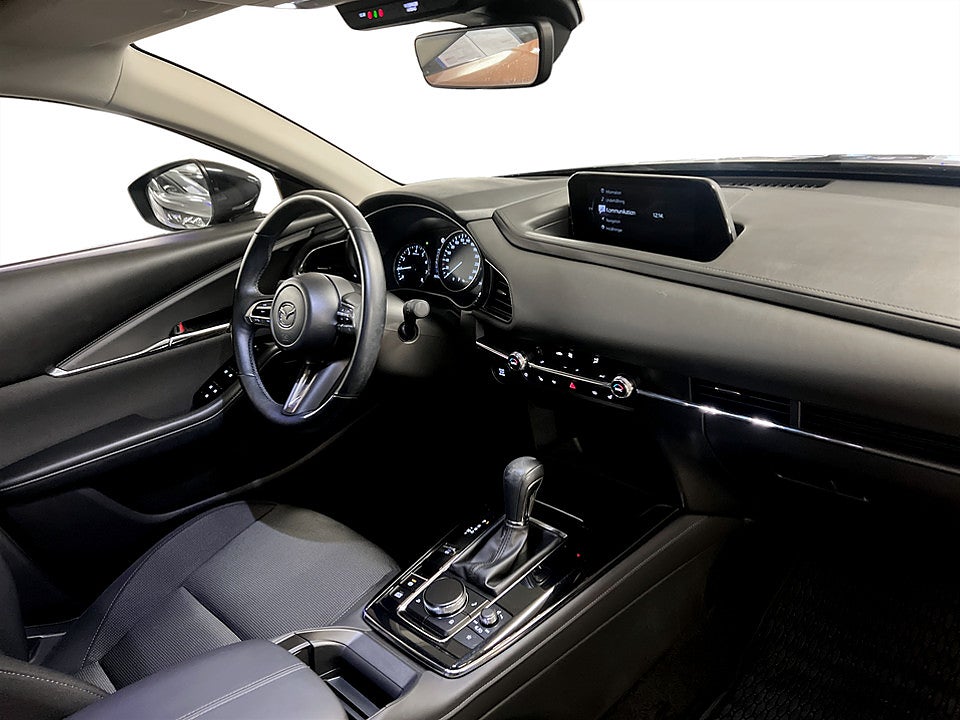Bild på Mazda CX-30 Sky 2.0 e-SKYACTIV-G M 150hk Aut NAVI CARPLAY