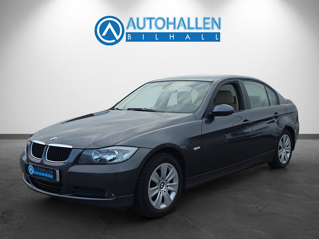 BMW 320 i Sedan Comfort 1 Års Garanti 0% Ränta 36 Mån