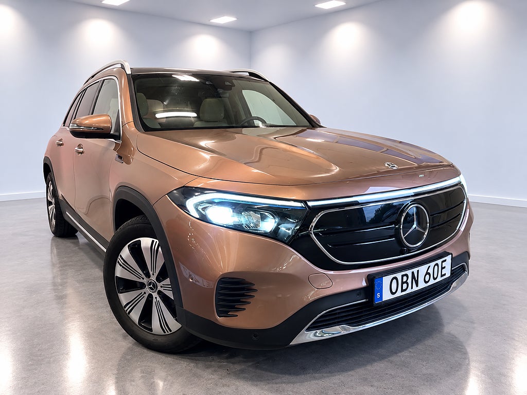 Mercedes-Benz EQB 300 4MATIC Progressive Pano Premium 360° kamera SE SPEC