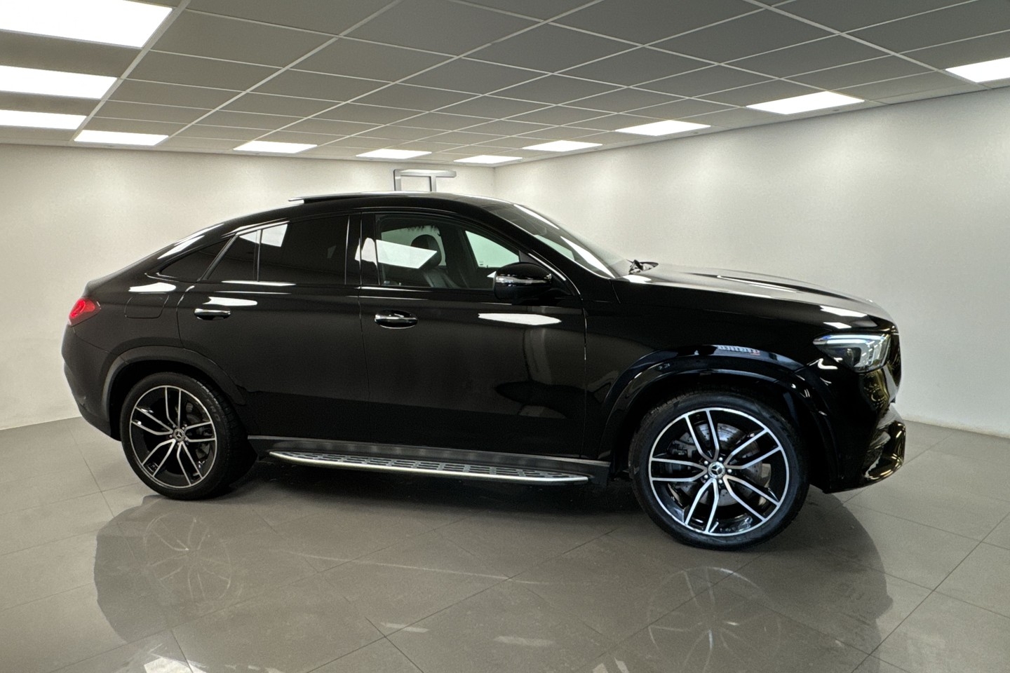 Mercedes-Benz GLE 350dE Coupé AMG Pano 2022, bild 5/39