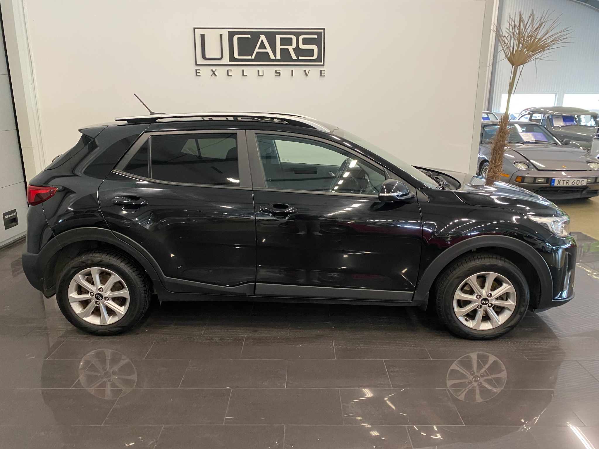 Kia Stonic 1.0 T-GDI Advance 2019, bild 2/10