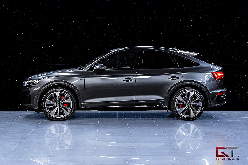Audi Q5 SB 45 Q S-Line MOMS Pano Luftfjädring 21" B&O-3D Drag