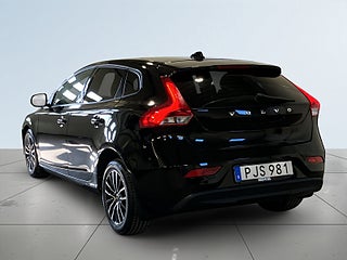 Volvo V40 D2 Aut Business Advanced Kamera Psens Värmare S&V-hjul – bild 5