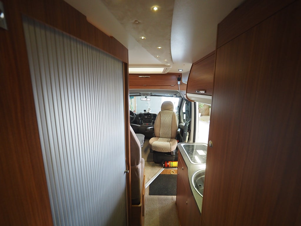 Adria Twin SP 120hk | Markis | Dragkrok | Under 6m | Plåtis 2011