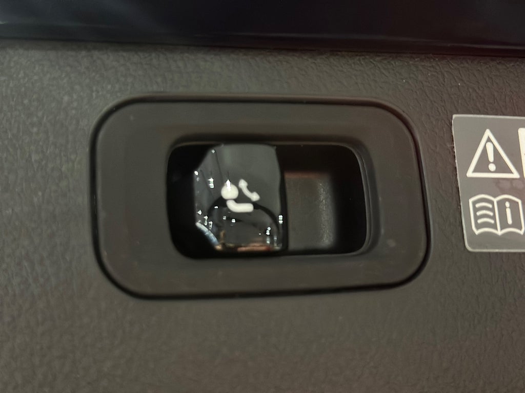 Mercedes-Benz C 220 d AMG Läder Värmare Drag Kombi - bild 13