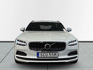 Volvo V90 B4 AWD Aut Momentum Drag Värmare H/K Pano 360 S&V-däck