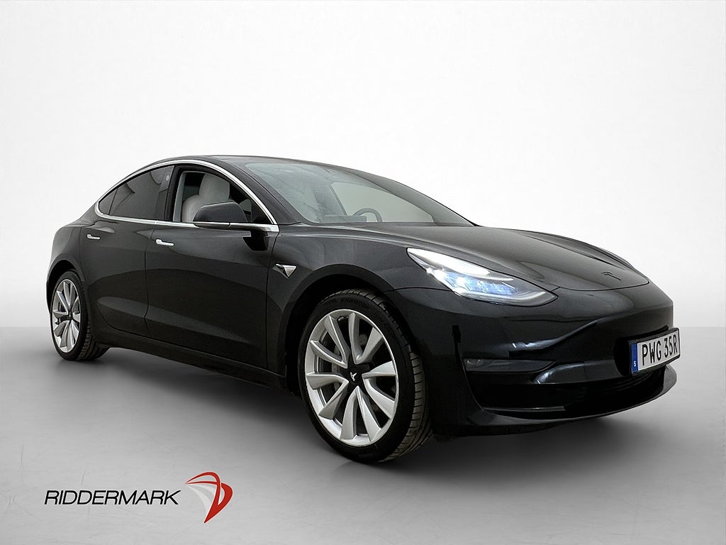 Tesla Model 3 Long Range AWD Dragkrok Ljus-Interiör MOMS