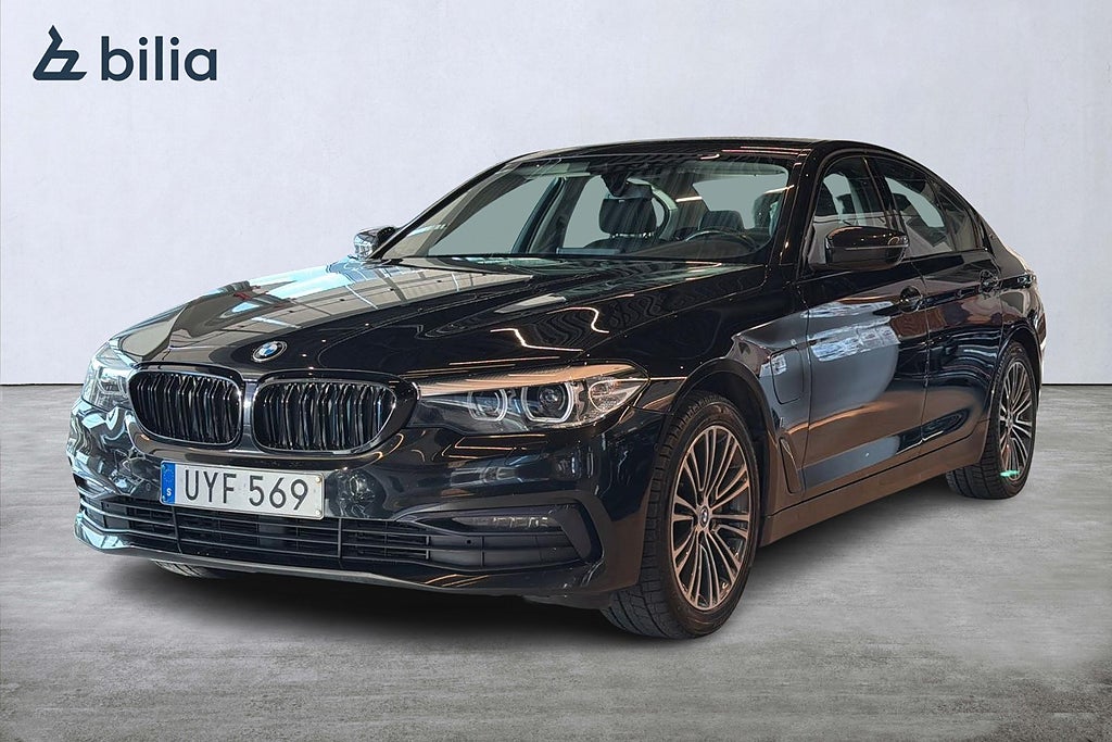 BMW 530e Sedan Sport Line | Navi | HiFi | Backkamera | Rattvärme