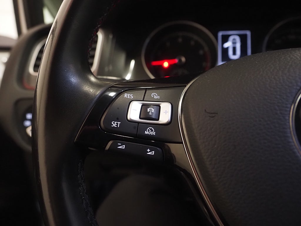 Volkswagen Golf Alltrack 1.8 TSI 4M Dragpaket P-Värm Pluspkt 2018