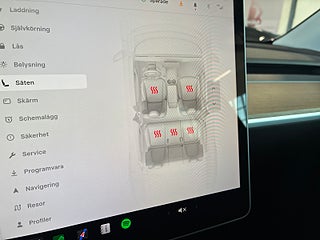 Tesla Model Y Long Range AWD Long Range S&V/Drag/Pano/Värmepump/MOMS – bild 24