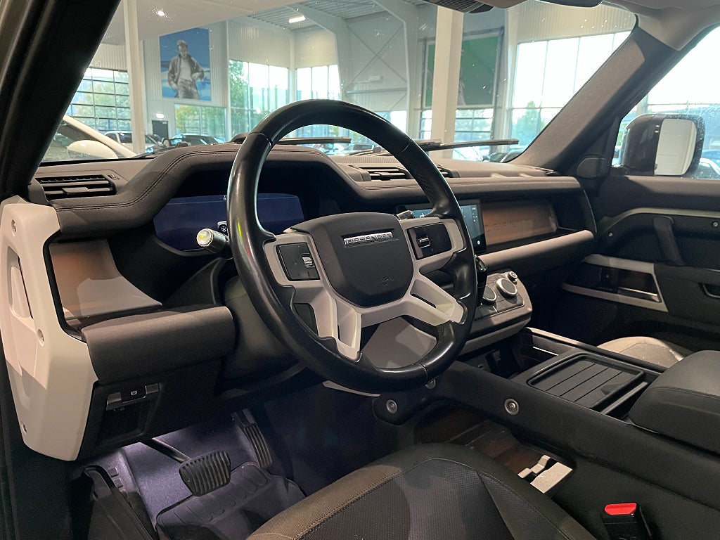 Land Rover Defender 2020 - miniatyr 10