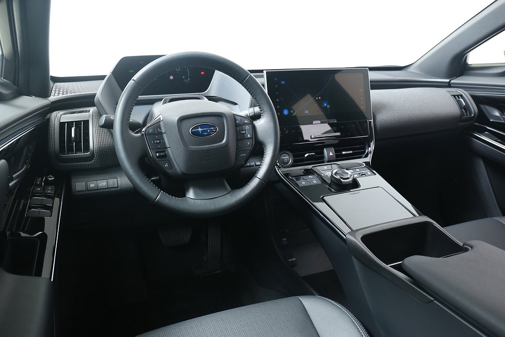Subaru Solterra | 72.6 kWh AWD | Touring +| Fd demo 2023