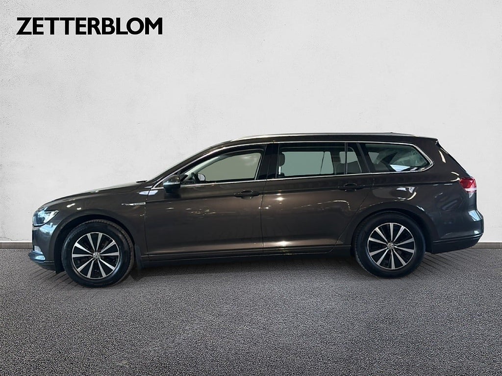 Kombi Volkswagen Passat 2 av 18