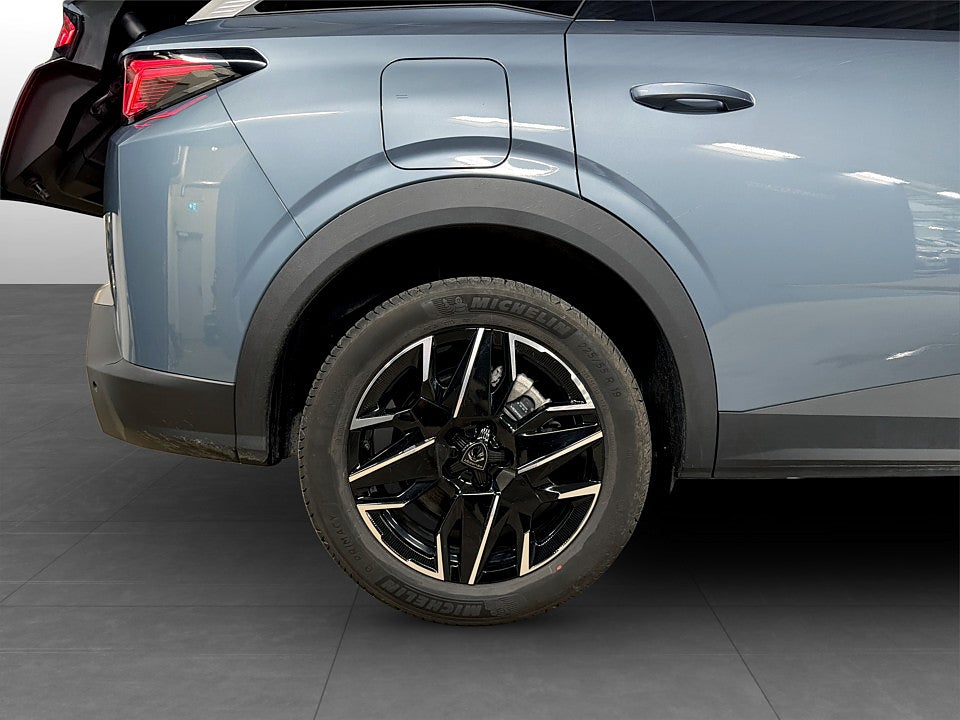 Bild på Peugeot 5008 GT Hybrid 145hk Aut KAMPANJ BRÄNSLE INGÅR
