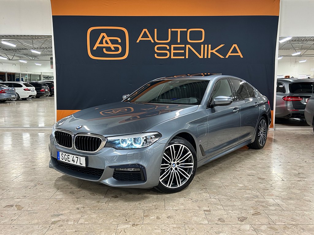 BMW 530e iPerformance Sedan  M Sport Leasebar Moms Taklucka  