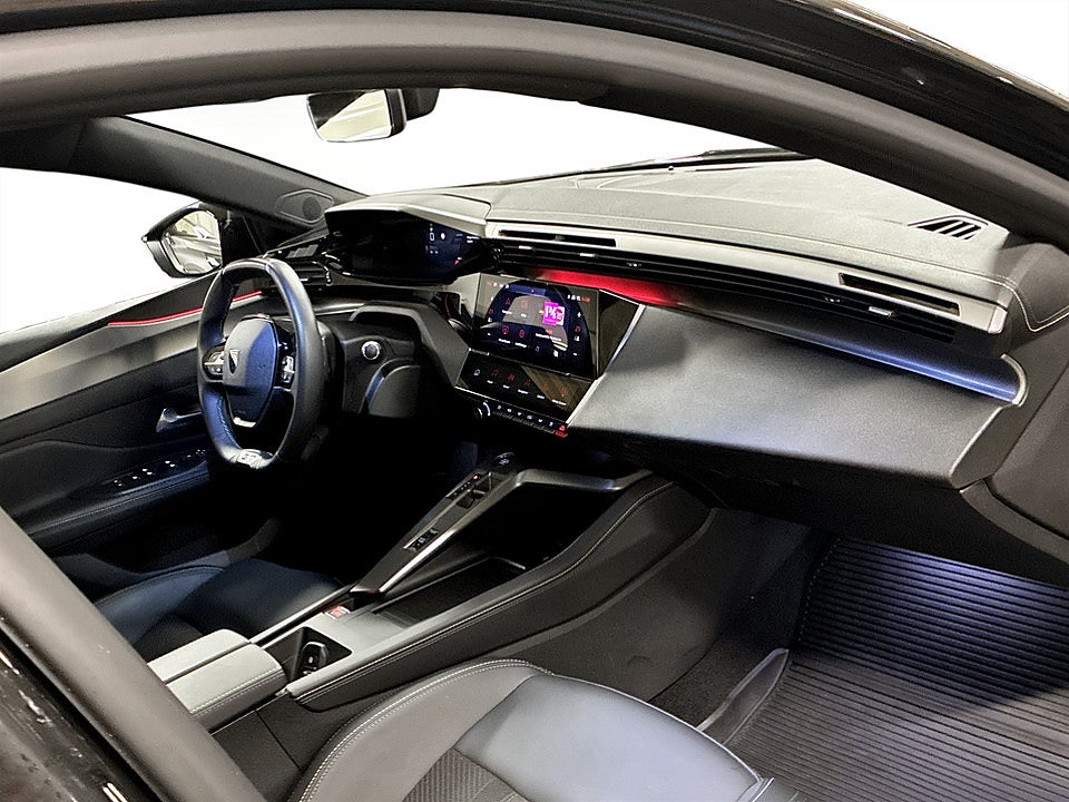 Bild på Peugeot 308 SW GT 1.2 PT 130hk Aut B-KAMERA CARPLAY
