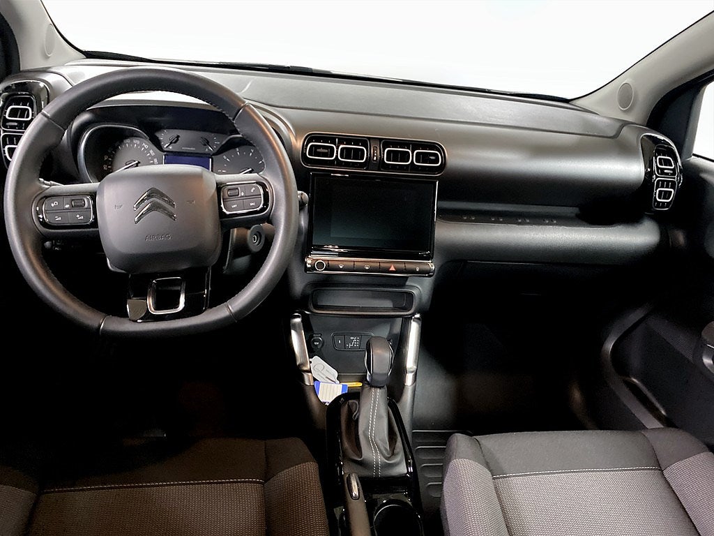 Bild på Citroën C3 Aircross Shine 1.2 PT 130hk Aut - CARPLAY, BACKSENSORER