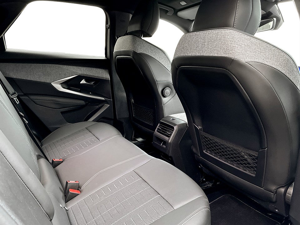 Bild på Peugeot 3008 GT Hybrid 145hk Aut B-KAMERA CARPLAY