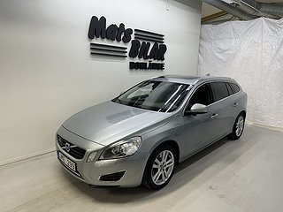 Volvo V60 D6 Plug-in Hybrid AWD Automat