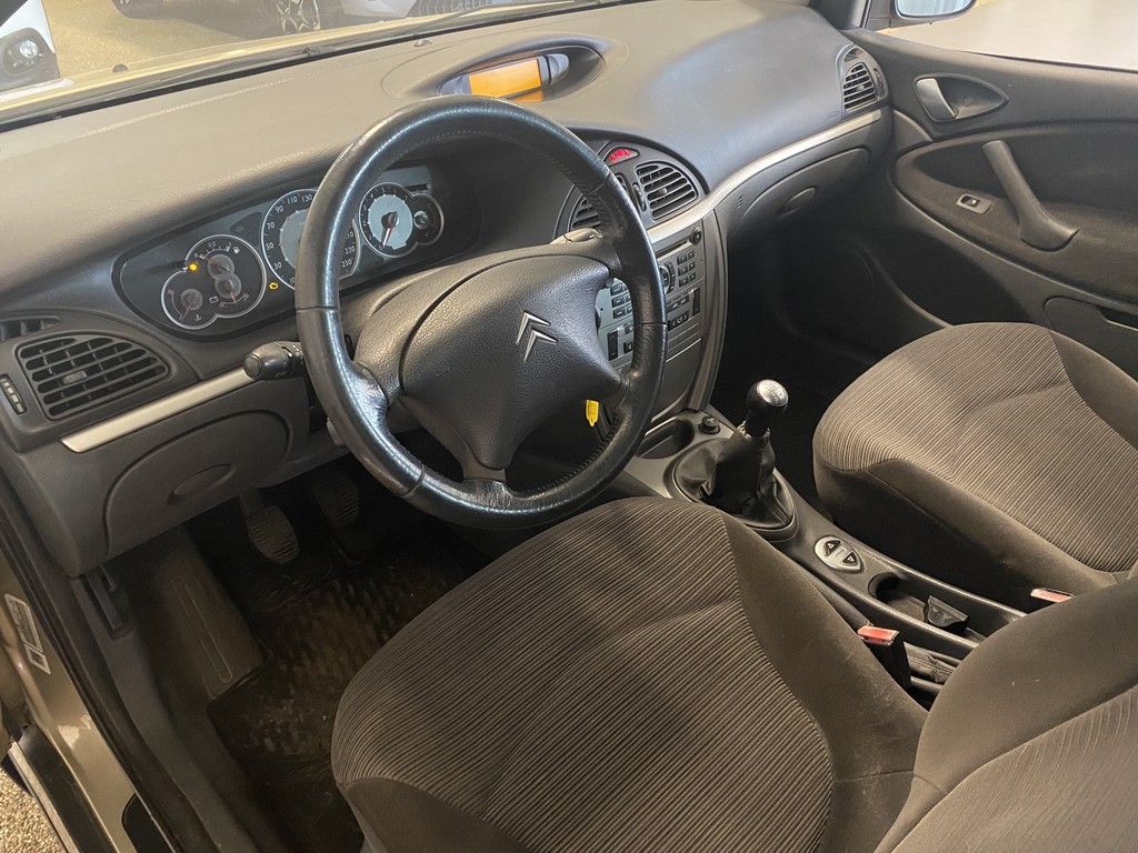 Citroen C5 HDi 110 hk SX Komb Man Drag 2008, bild 6/40