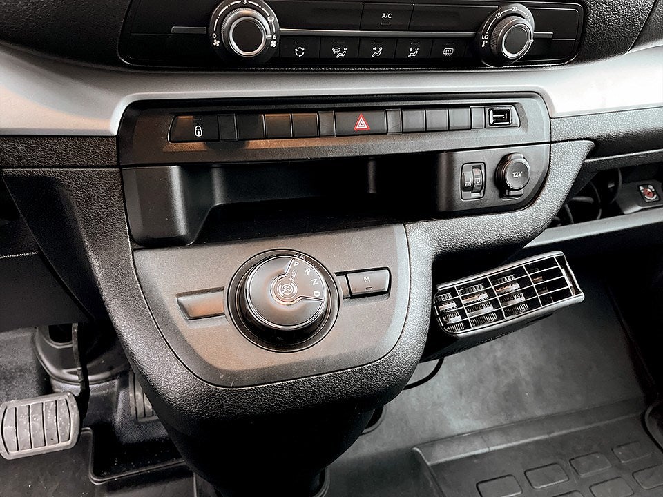 Bild på Peugeot Traveller Business 1.5 BHDi 140hk Aut L3 - EN ÄGARE, FARTHÅLLARE