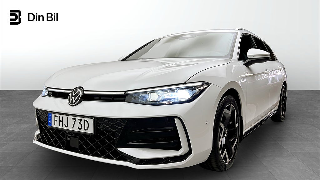Volkswagen Passat R-Line TDI193 DSG 4M P-värmare/Drag