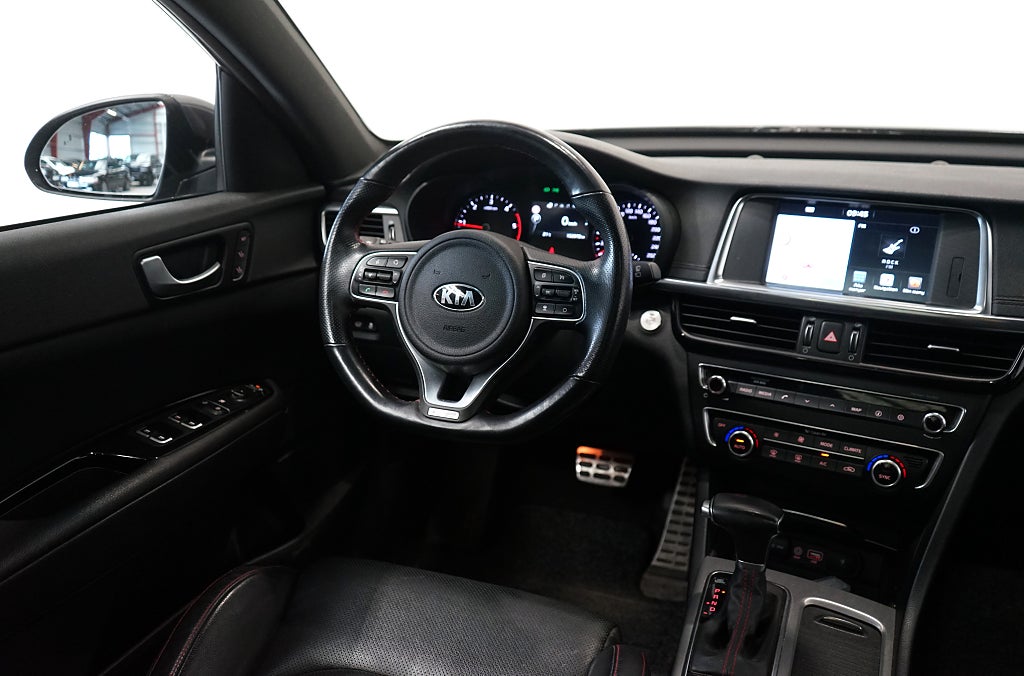 Kia Optima Sport Wagon 1.7 GT-Line Panorama H/K B-kamera 141hk