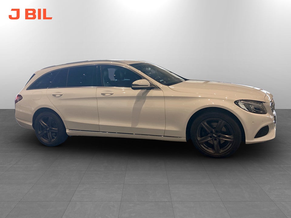 Bild på Mercedes-Benz C 220 T d 4MATIC 7G-Tronic Plus Avantgarde Euro 6