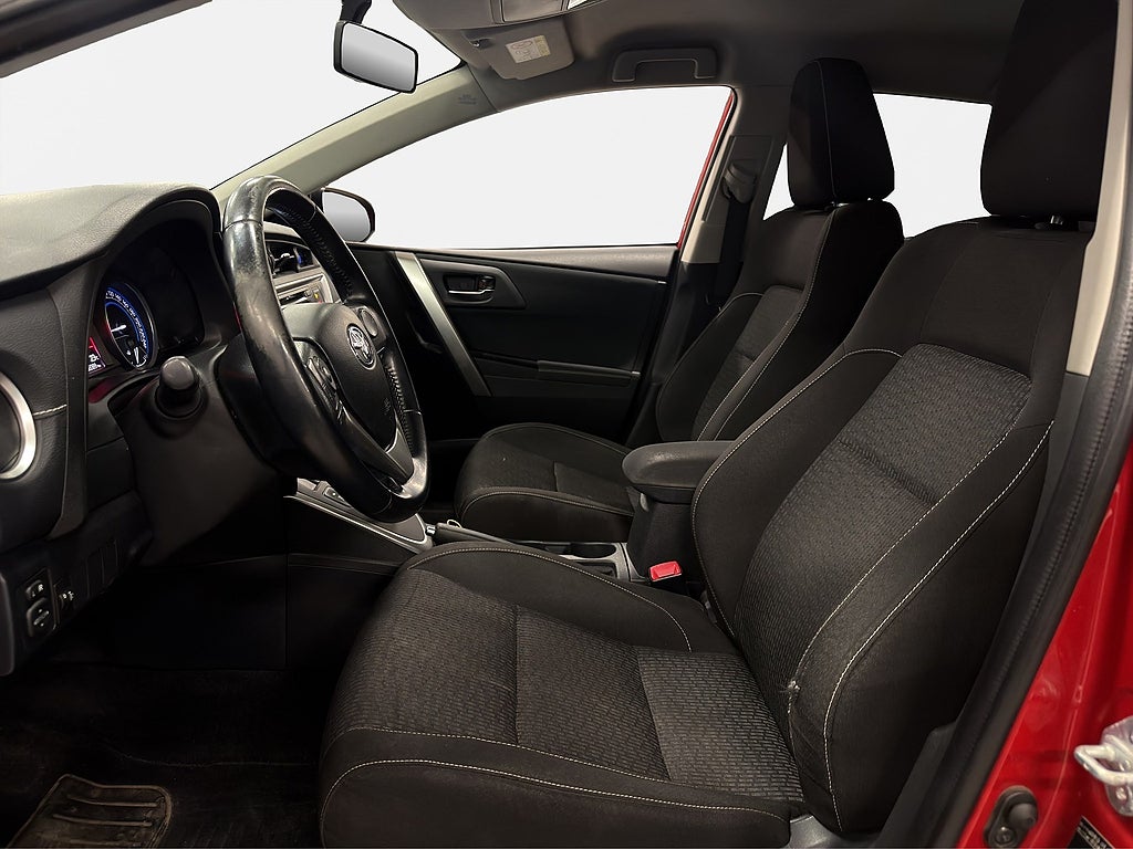 Toyota Auris Hybrid e-CVT, Navi, Kamera, 3 brukare