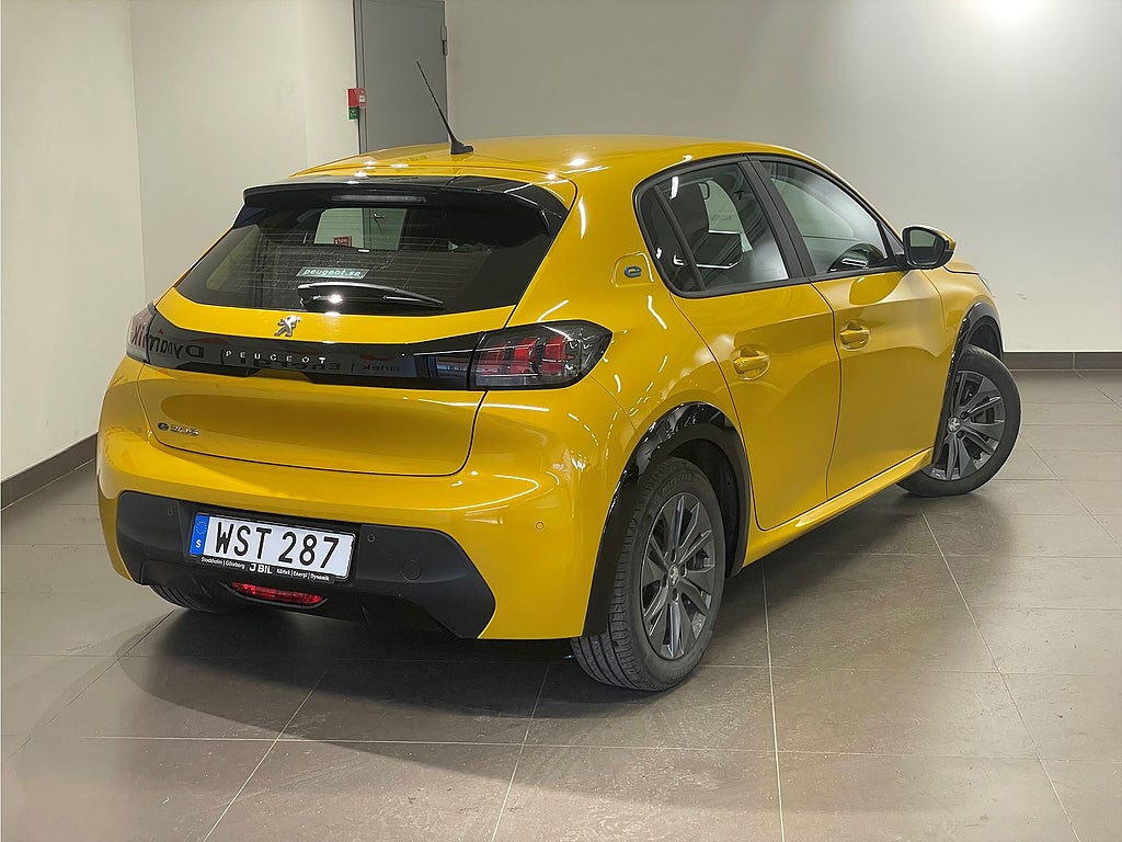 Bild på Peugeot E-208 Active Pack 136hk Aut - CARPLAY, KEYLESS