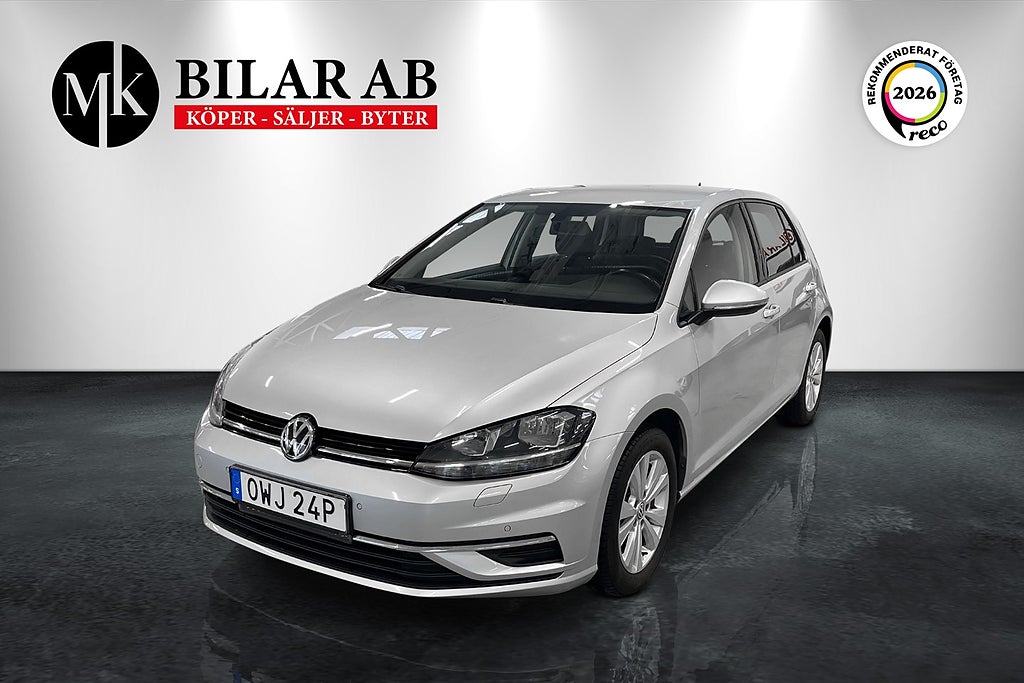 Volkswagen Golf 1.6 TDI 5-dörr Nyservad / Låga mil / RäntaKampanj 3.45%