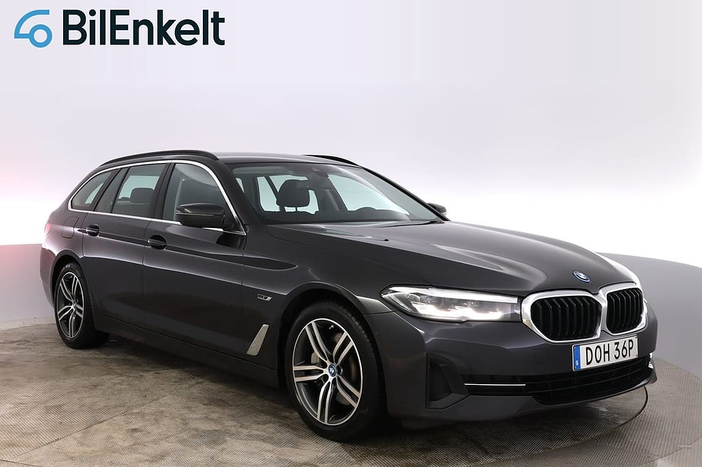 BMW 530e Touring Skinn Cockpit B-Kamera Navi 292hk