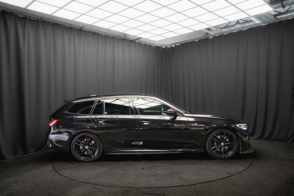 BMW 330e xDrive M Sport M-PERFORMANCE KIT LASER M-STOL MAX HUD