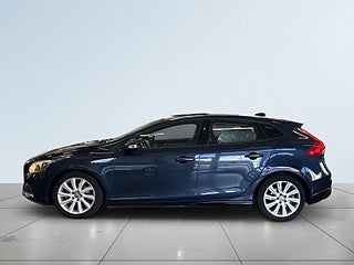 Volvo V40 D2 Powershift Kinetic S&VHjul/NyBytt Kamrem/Dvärm/Psens – bild 5